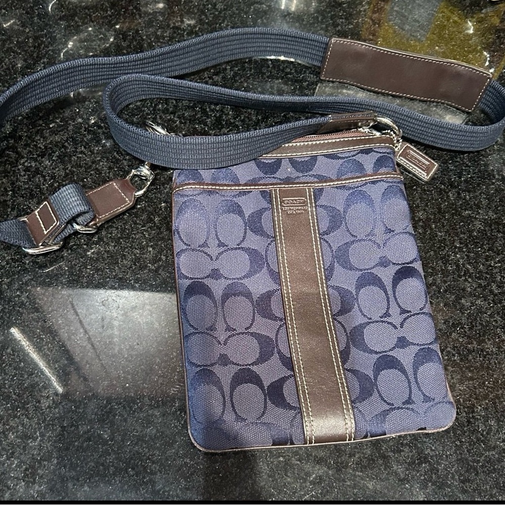 Coach mini Rowan file bag